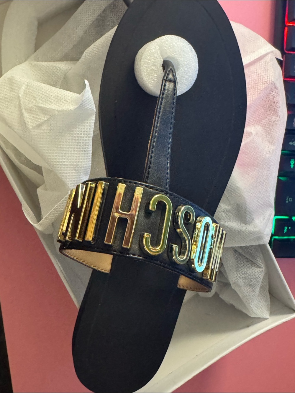 Sandal looking accessory